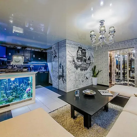 Апартаменты Stylish In The Center Of
